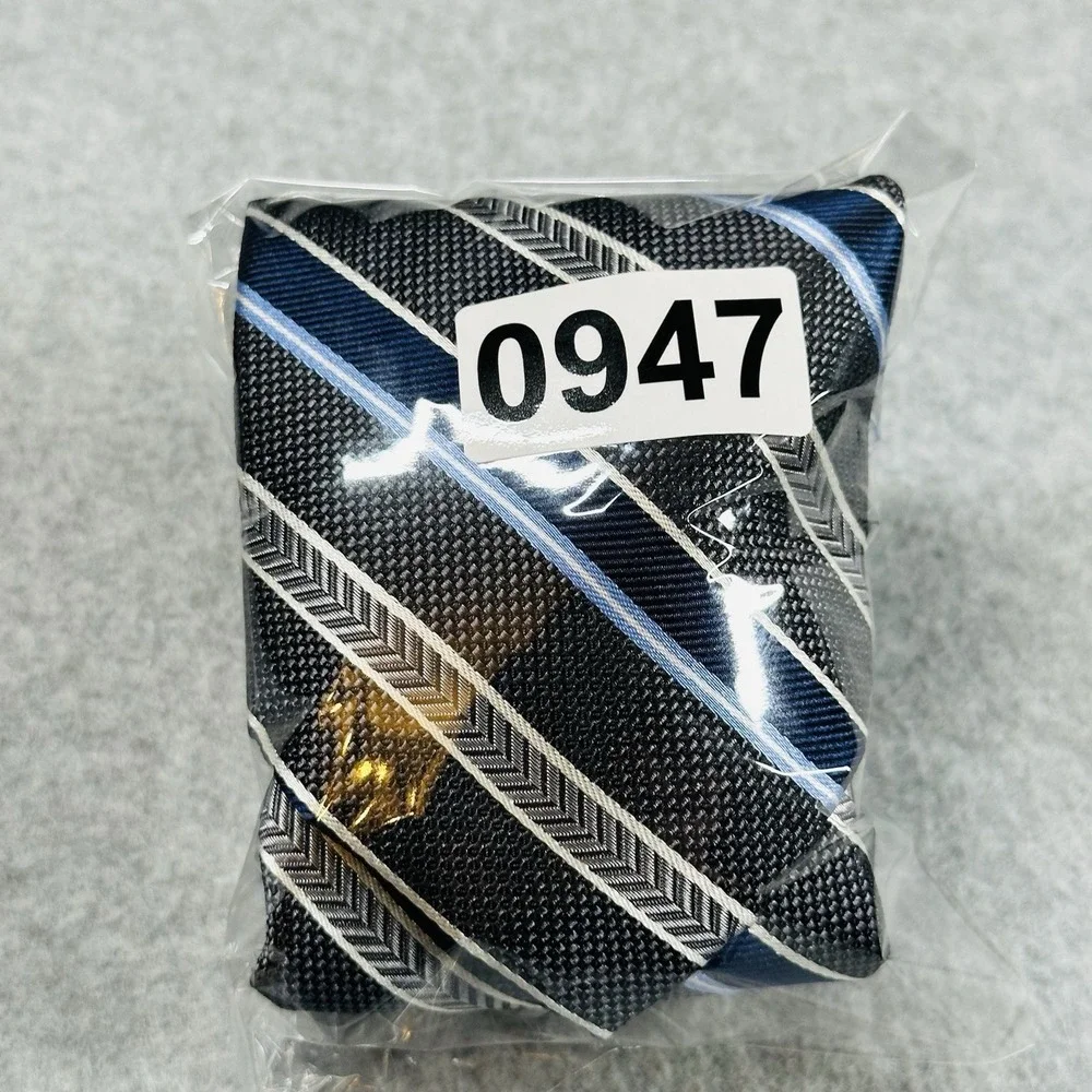 Jos A Bank Reserve Silk‎ Tie Gray Blue Striped Classic Mens Necktie 59x3.1in